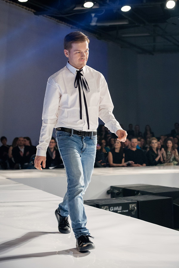 Notes ELLE.pl KRYSTOF by Krzysztof Stróżyna wiosna lato 2013