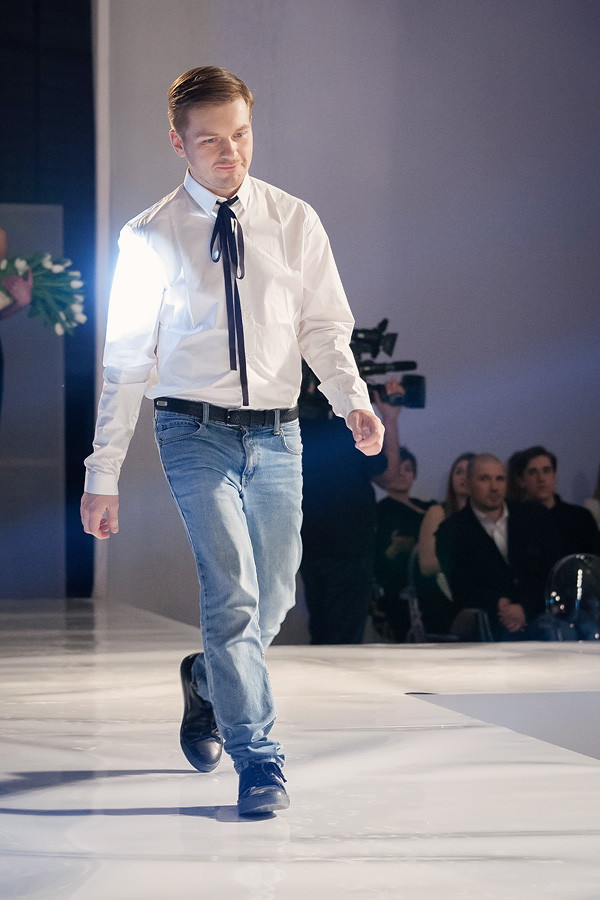 Notes ELLE.pl KRYSTOF by Krzysztof Stróżyna wiosna lato 2013