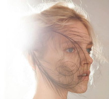 Anja Rubik w "Natural Beauty", albumie Jamesa Houstona