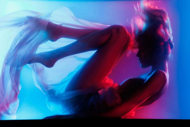 Anja Rubik w Natural Beauty, albumie Jamesa Houstona
