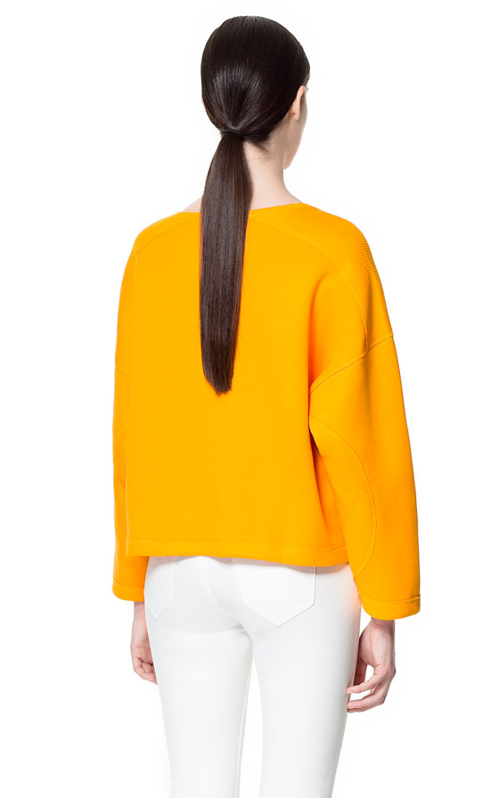 Bluzy Zara - odpowiedź sieciówki na streetwear?