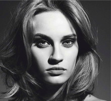 Paulina Heiler, ELLE France, luty 2013, fot. Wendelin Spiess