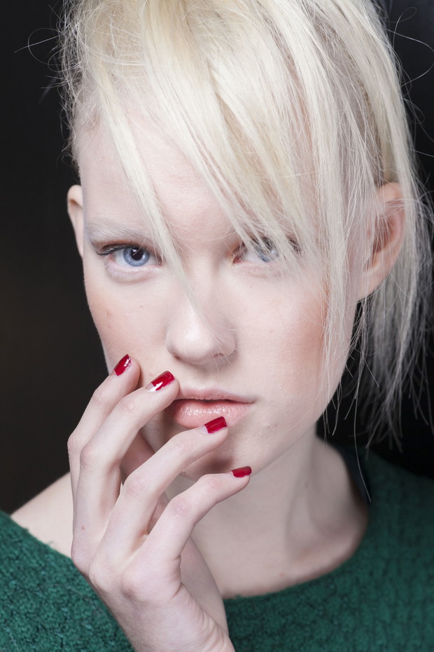 French manicure na wiosnę 2013