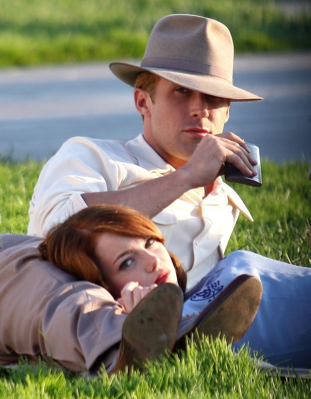 Ryan Gosling i Emma Stone na planie filmowym Gangster Squad. Pogromcy mafii, 29.11.2011, fot. East News
