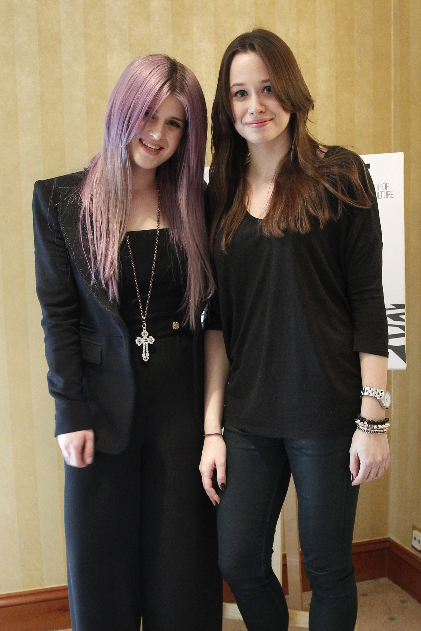 Kelly Osbourne z naszą dziennikarką na spotkaniu w Warszawie, fot. Akpa/ E! Entertainment