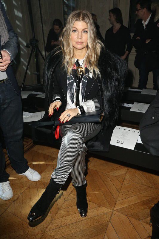 Gwiazdy w ciąży: Fergie na pokazie Gareth Pugh, fot. East News