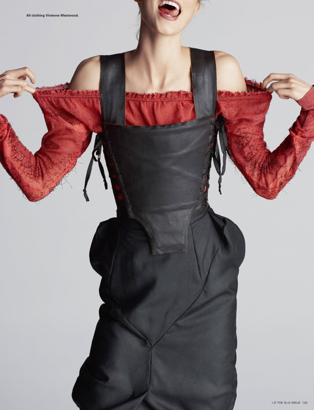 Karlie Kloss w i-D Spring 2013, fot. Matt Jones