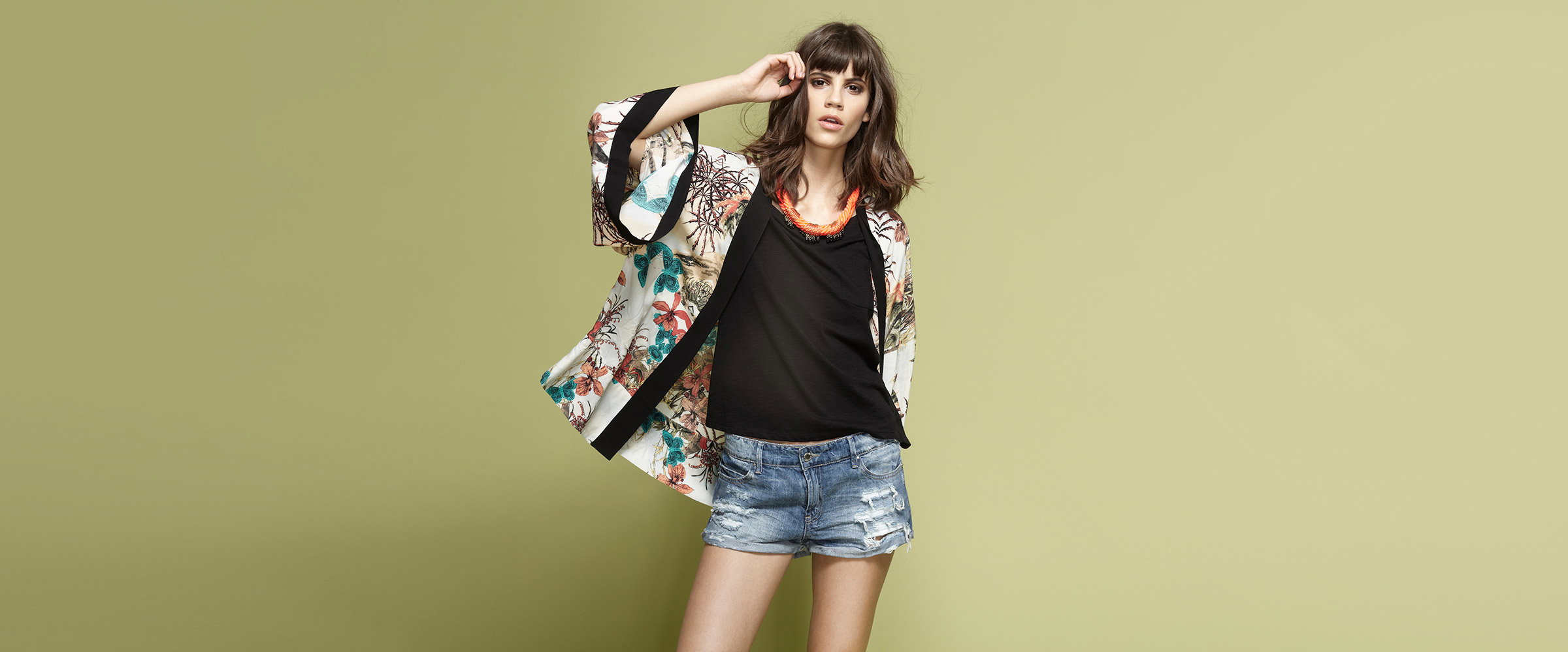 Nowa kolekcja Stradivarius - lookbook kwiecień 2013