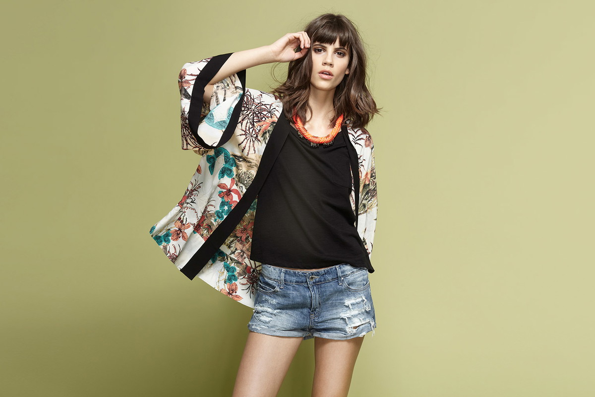Nowa kolekcja Stradivarius - lookbook kwiecień 2013