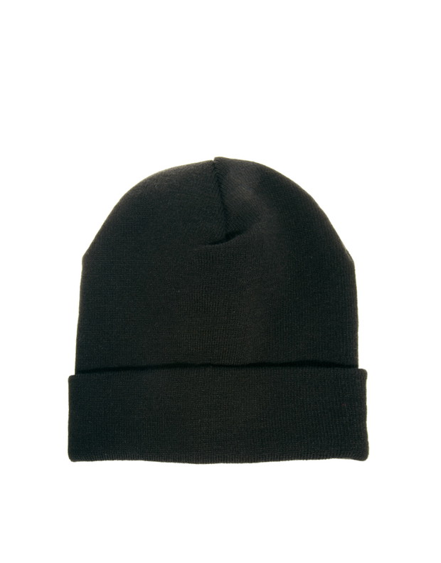 Czapki beanie: Asos, ok. 34 zł