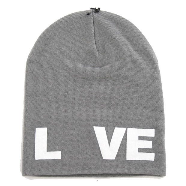 Czapki beanie: The Stray Boys, ok. 148 zł