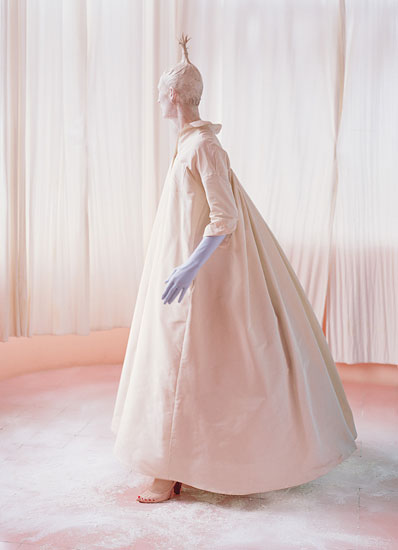 Tilda Swinton w surrealistycznej sesji dla magazynu W