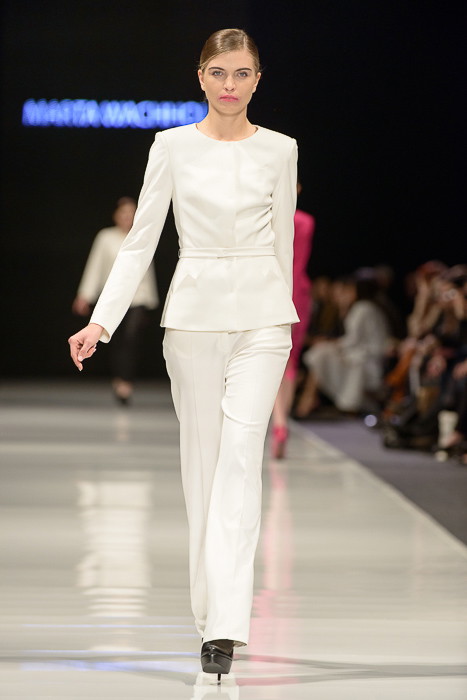 Fashion Week Poland: Marta Wachholz-Biczuja j-z 2013