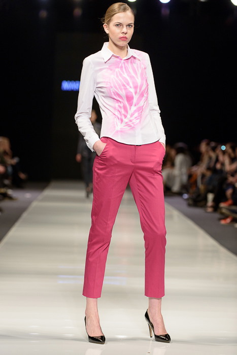Fashion Week Poland: Marta Wachholz-Biczuja j-z 2013