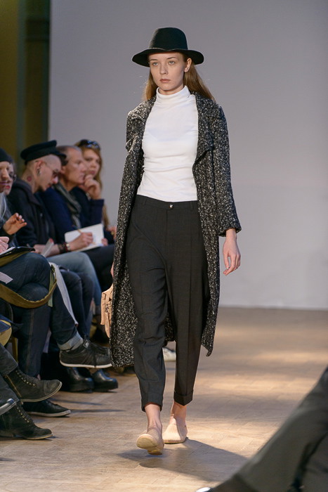 Fashion Week Poland OFF: Dominika Cybulska jesień zima 2013