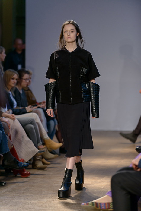 Fashion Week Poland OFF: Monika Gromadzińska j-z 2013