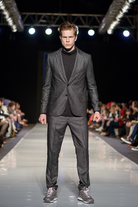 Fashion Week Poland: Wojtek Haratyk jesień-zima 2013, fot. Seweryn Cieślik / Magnifique Studio