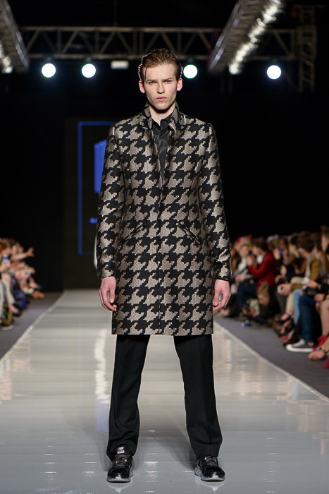 Fashion Week Poland: Wojtek Haratyk jesień-zima 2013, fot. Seweryn Cieślik / Magnifique Studio