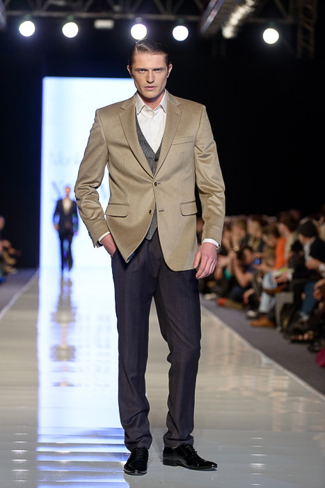 Fashion Week Poland: Monika Mrońska for Norman j-z 2013
