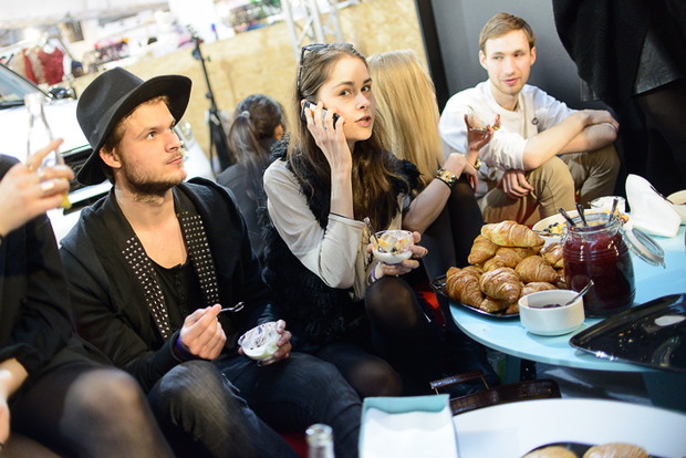 ELLE i SHOWROOM na Fashion Week Poland