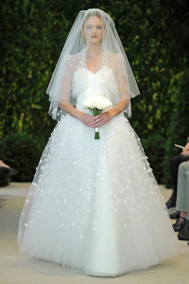 Suknie ślubne Carolina Herrera 2014