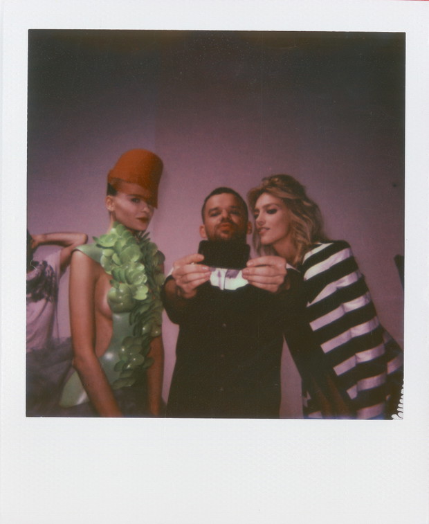 Klaudia Strzyżewska, Michał Piróg, Anja Rubik. Top Model 3, odcinek 10: polaroidy zza kulis sesji, fot. Spark*