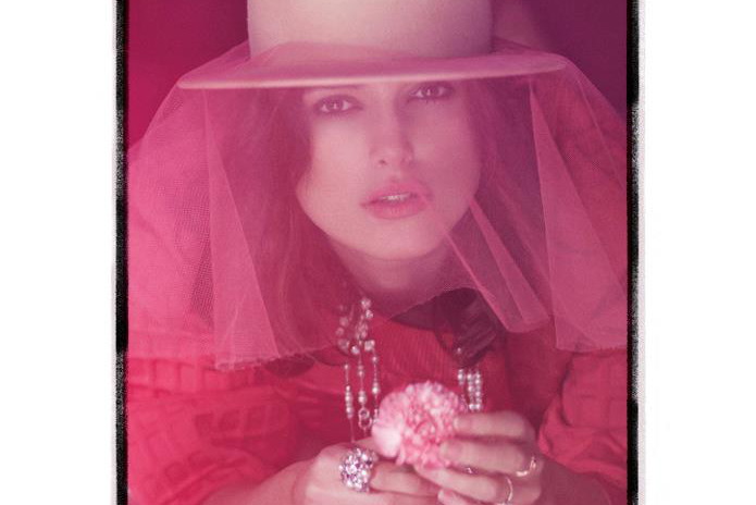 Keira Knightley, Julianne Moore, Erin Wasson w Rika Magazine