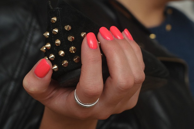 Manicure hybrydowy