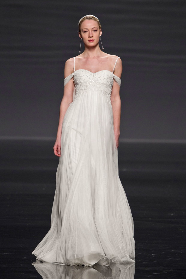 Suknie ślubne 2014: Rosa Clara