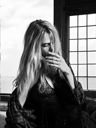 Cara Delevingne w kampanii Saint Laurent Paris jesień-zima 2013, fot. Hedi Slimane