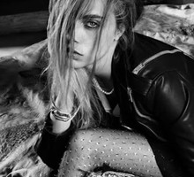 Cara Delevingne w kampanii Saint Laurent Paris jesień-zima 2013, fot. Hedi Slimane