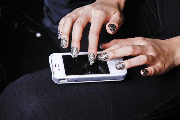 Trendy lato 2013 - manicure 3D