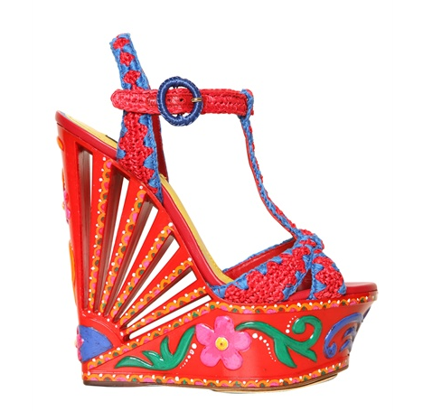 Buty na koturnie - czy są modne w sezonie wiosna-lato 2013?