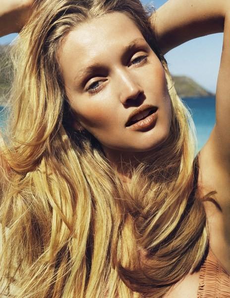 Toni Garrn - poznaj nową dziewczynę Leonardo DiCaprio