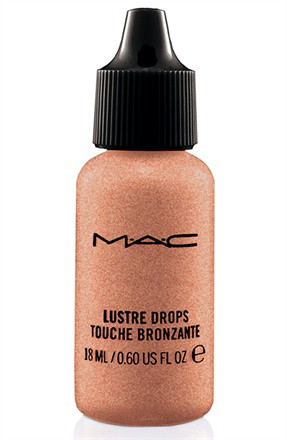 Rihanna dla MAC
