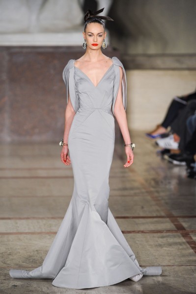 Suknie ślubne Zac Posen w umiarkowanych cenach