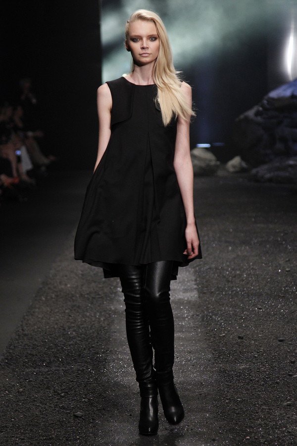 Finalistki Top Model 3 na wybiegach