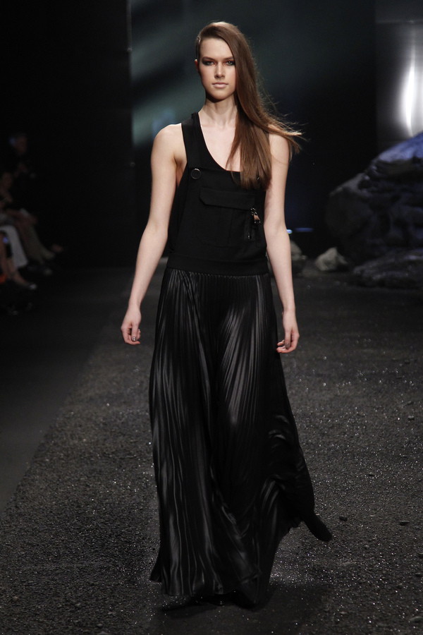 Finalistki Top Model 3 na wybiegach