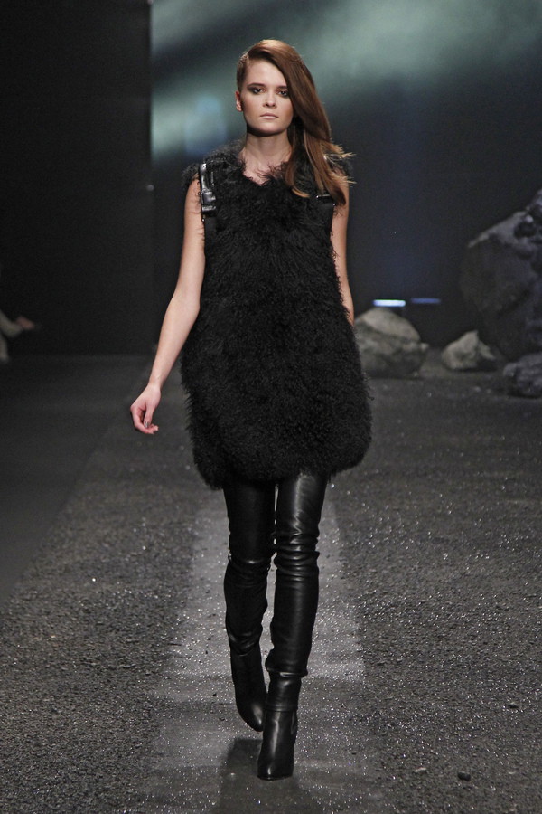 Finalistki Top Model 3 na wybiegach