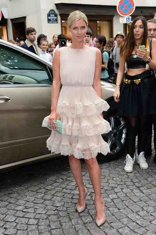 Gwiazdy na Paris Fashion Week haute couture jesień-zima 2013: Nicky Hilton na pokazie Valentino, fot. East News  