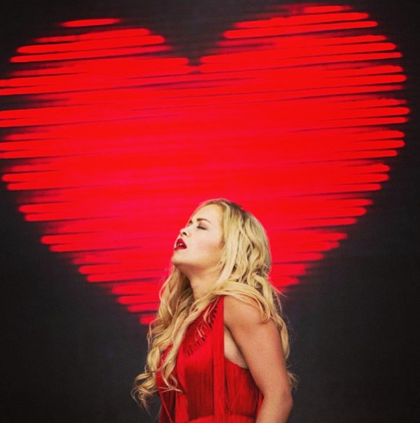 Gwiazdy na Twitterze: Glastonbury Festival 2013, fot. instagram Rita Ora