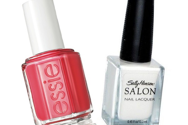 Biały lakier do paznokci, Sally Hansen, 13zł
Essie, saturday disco fever — gorący, ognisty koral, ok. 35zł,