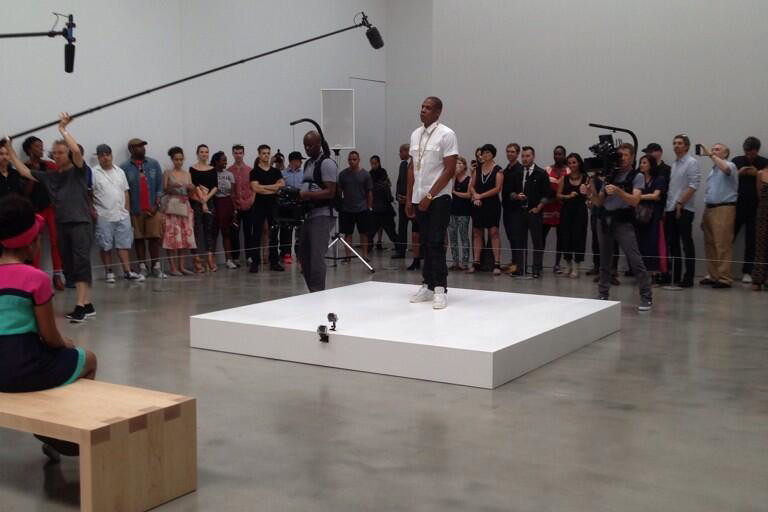 Jay-Z rapuje "Picasso Baby" w galerii sztuki!