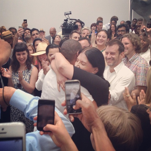Jay-Z rapuje Picasso Baby w galerii sztuki!