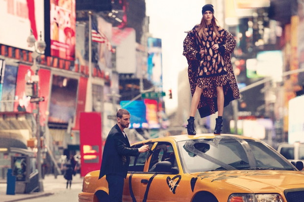 Kampania DKNY z Carą Delevingne jesień-zima 2013