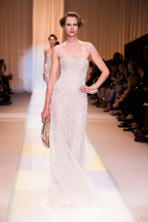 Suknie ślubne z pokazów haute couture: Armani Privé jesień-zima 2013/14, fot. Imaxtree