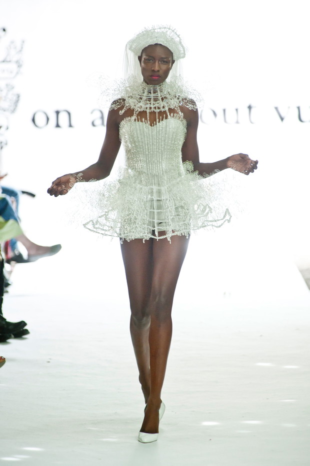 Suknie ślubne z pokazów haute couture jesień-zima 2013