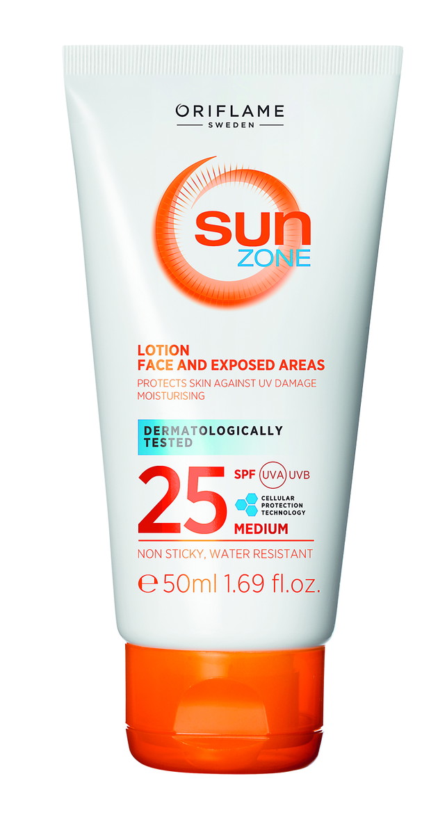 Balsam do opalania twarzy i ciała Sun Zone SPF 25 wzbogacony koenzymem Q10 pomaga chronić siatkę kolagenową skóry. Wodoodporny. Poj. 50 ml, cena standardowa 37,00 zł, fot. materiały prasowe
