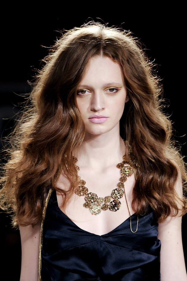 Fryzury na wesele - trendy 2013/14