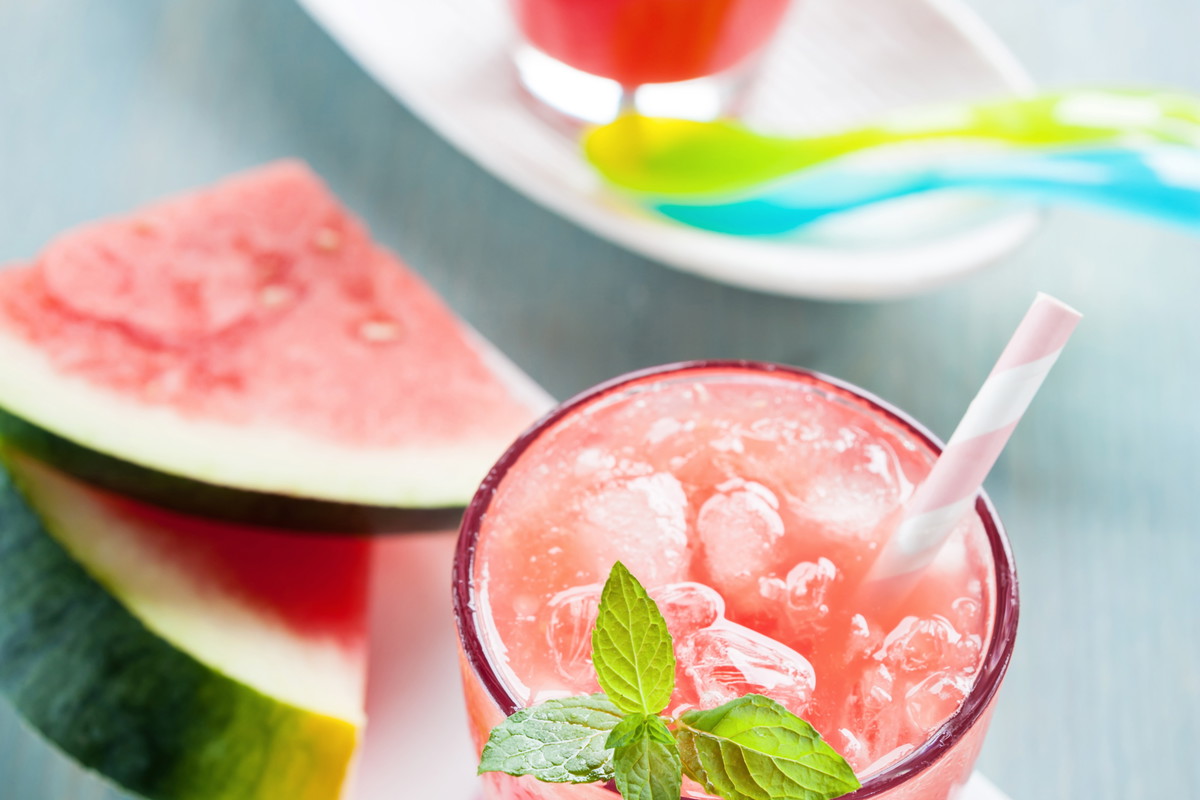 Owocowe smoothies: letnie przepisy